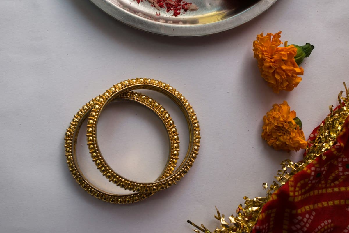 Heritage Gold Bangle